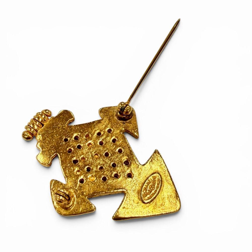 CHANEL Brooch - Picture 4 of 5